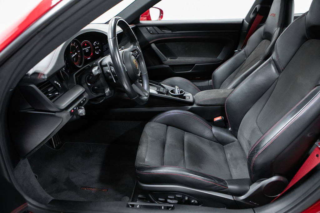 Thumbnail: 2023 Porsche 911 - 7