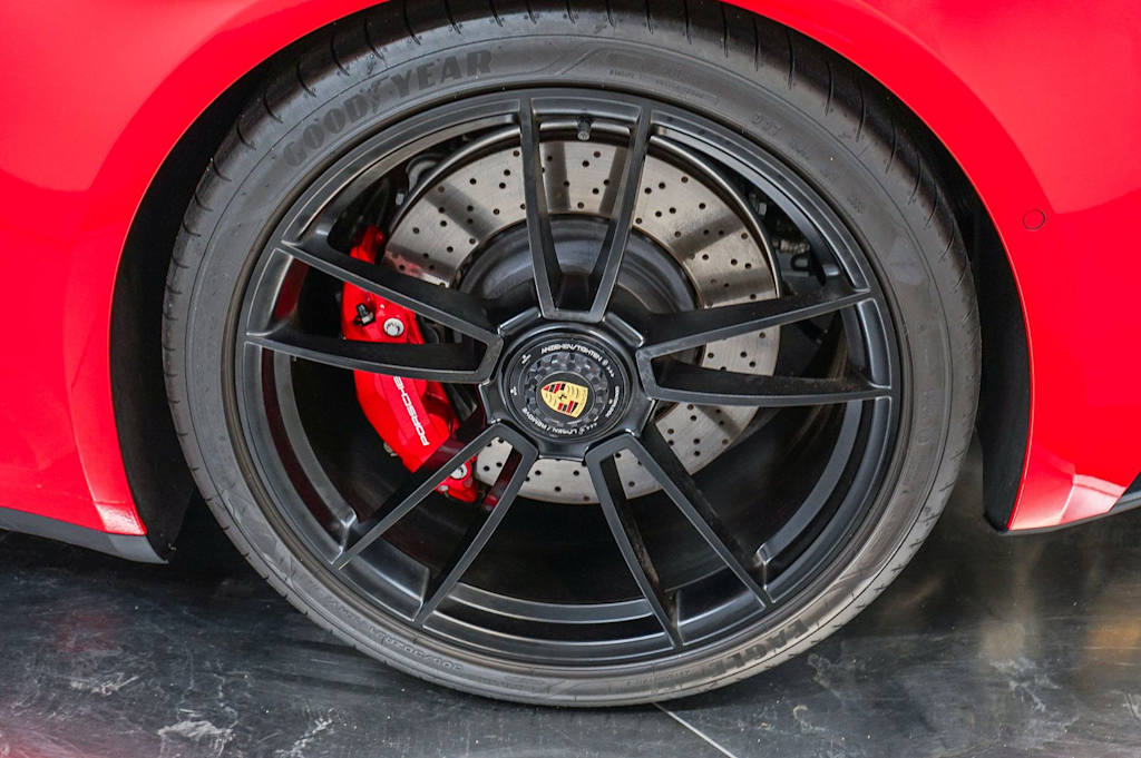Thumbnail: 2024 Porsche 911 - 7