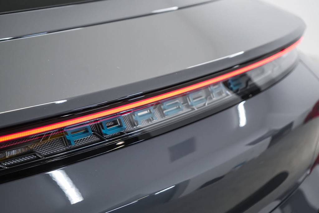 Thumbnail: 2026 Porsche Taycan - 21