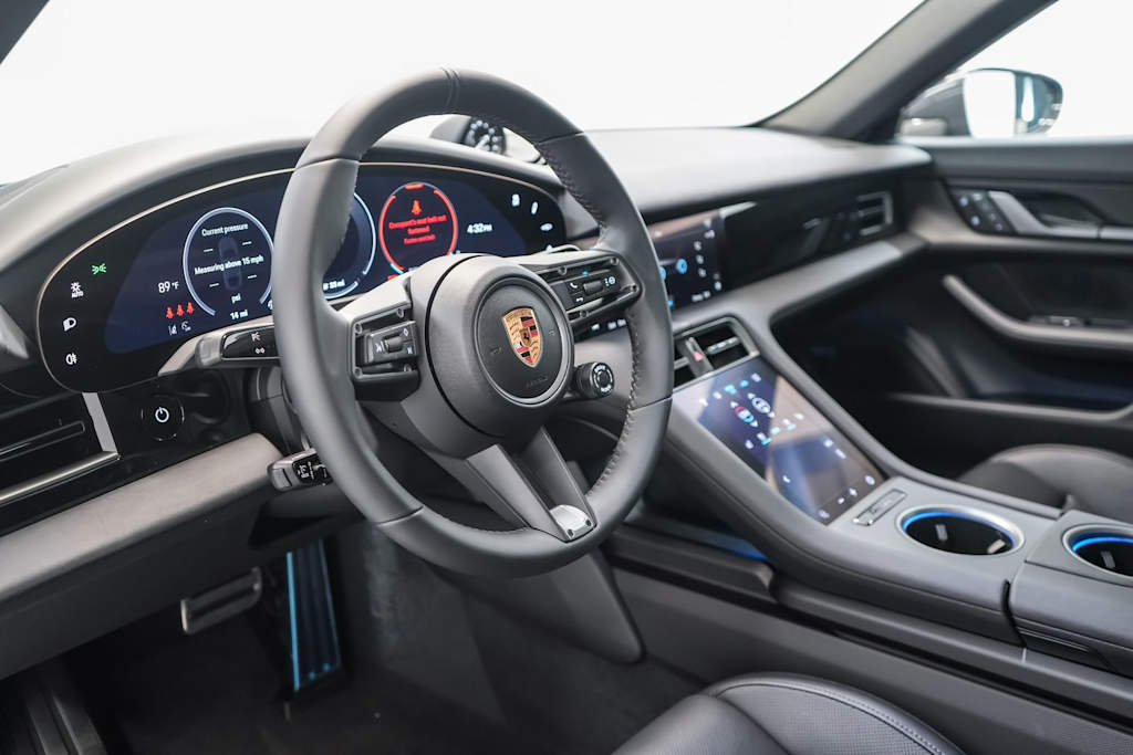 Thumbnail: 2026 Porsche Taycan - 2