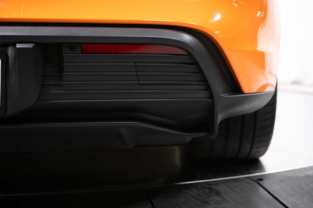 Thumbnail: 2025 Porsche Taycan - 26