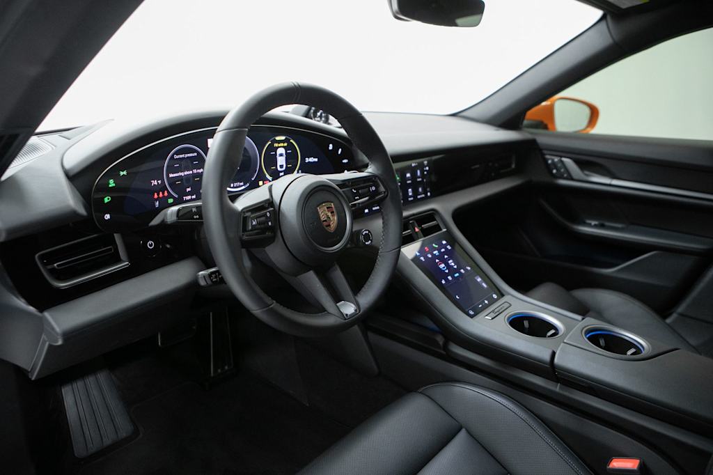 Thumbnail: 2025 Porsche Taycan - 2