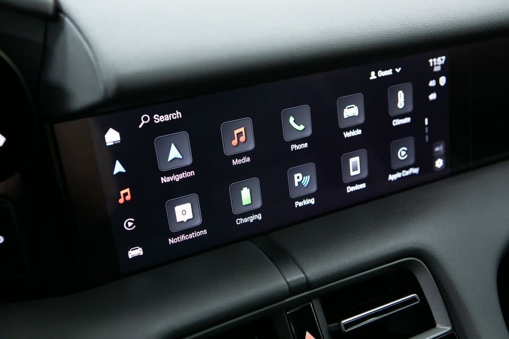 Thumbnail: 2025 Porsche Taycan - 20