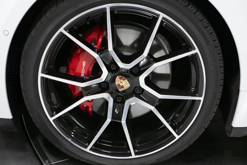 Thumbnail: 2025 Porsche Taycan - 7