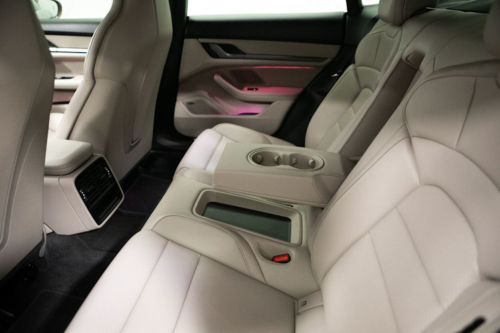 Thumbnail: 2025 Porsche Taycan - 38