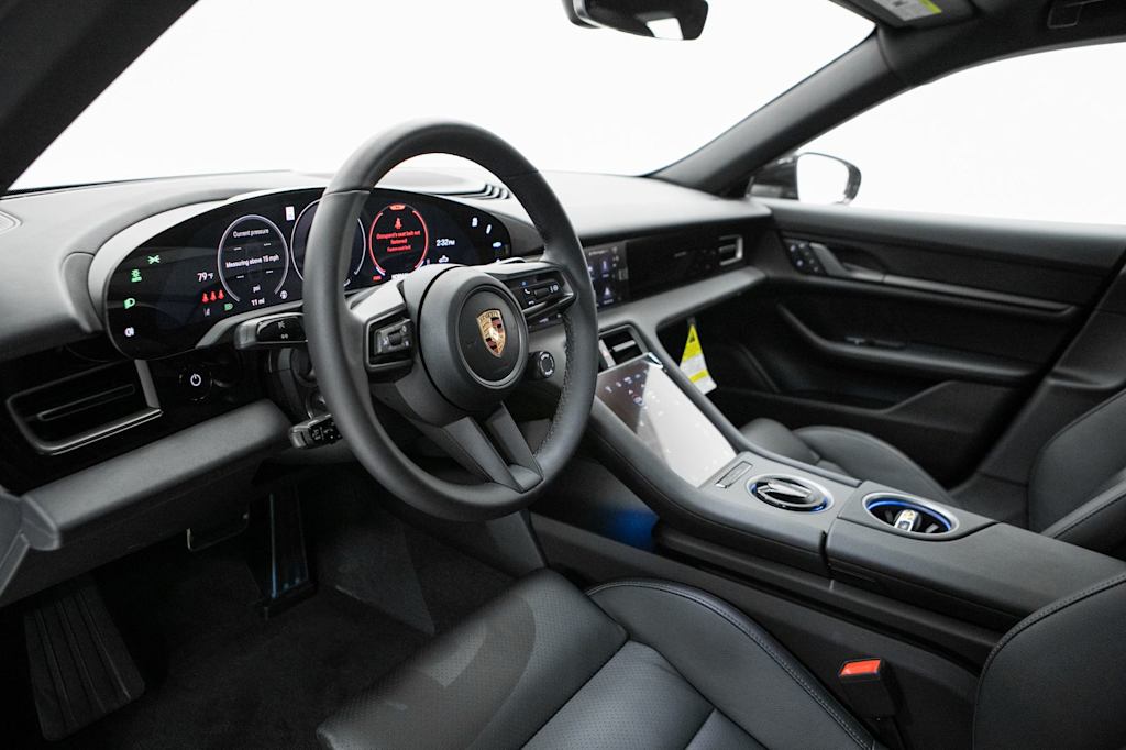 Thumbnail: 2026 Porsche Taycan - 2