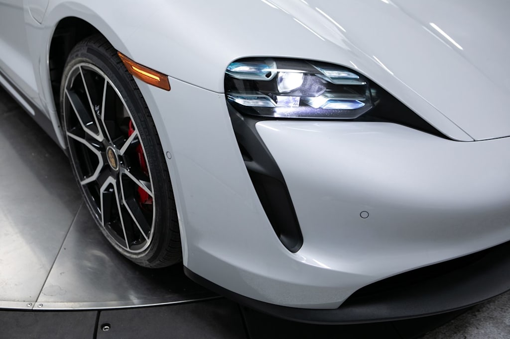 Thumbnail: 2024 Porsche Taycan - 5