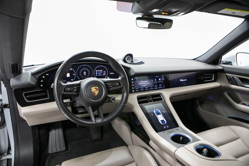 Thumbnail: 2024 Porsche Taycan - 6