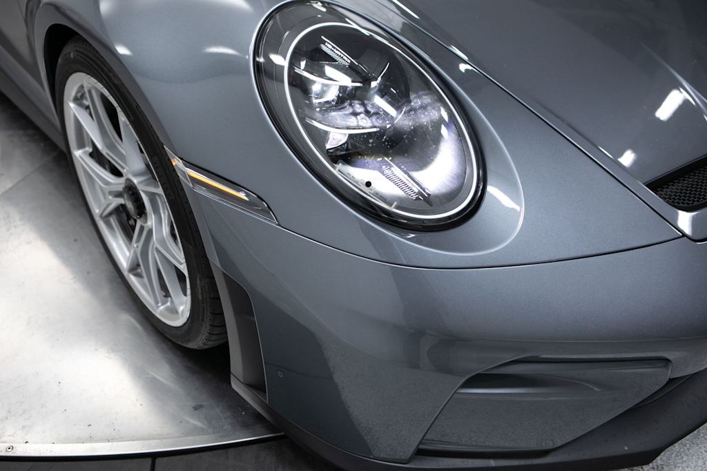 Thumbnail: 2026 Porsche 911 - 6