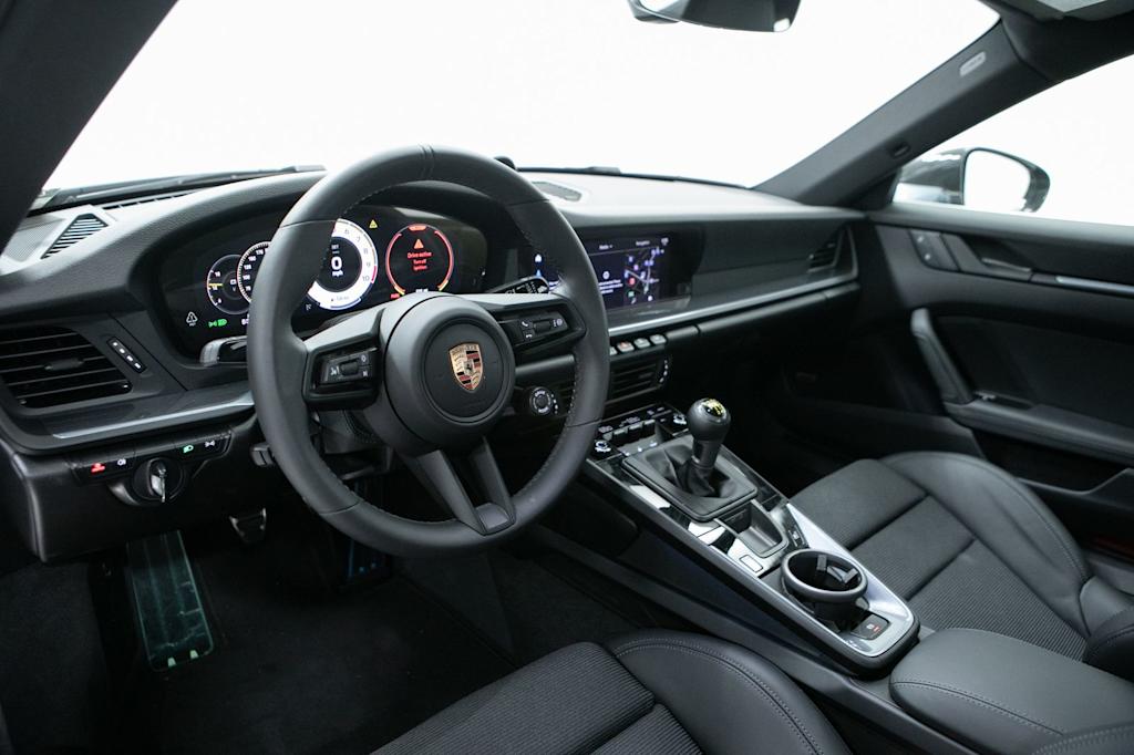 Thumbnail: 2026 Porsche 911 - 2