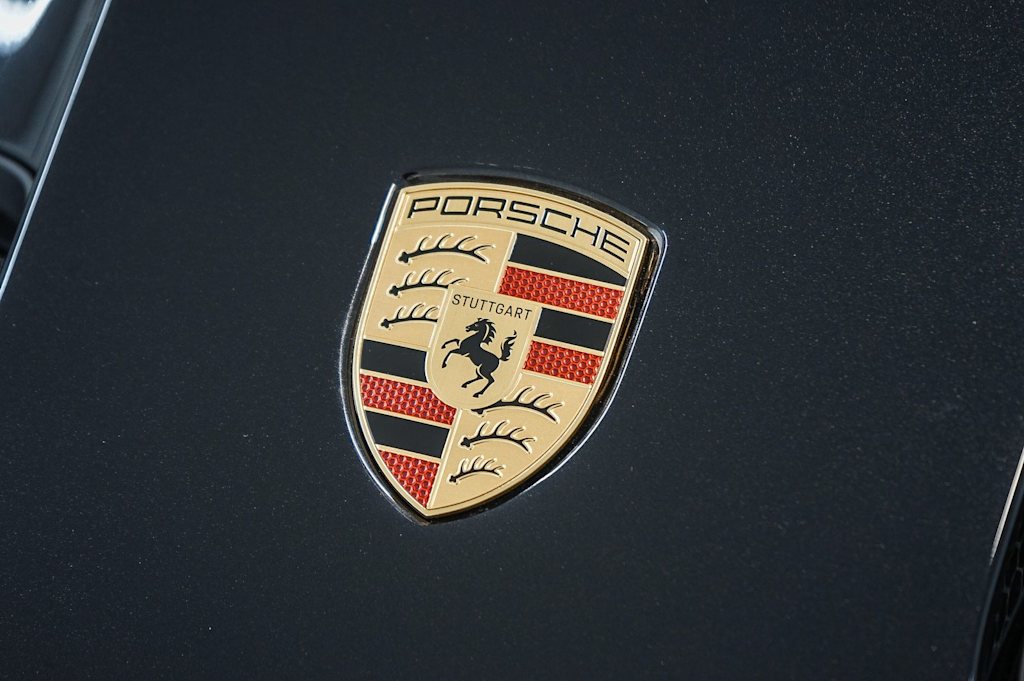 Thumbnail: 2025 Porsche 911 - 25