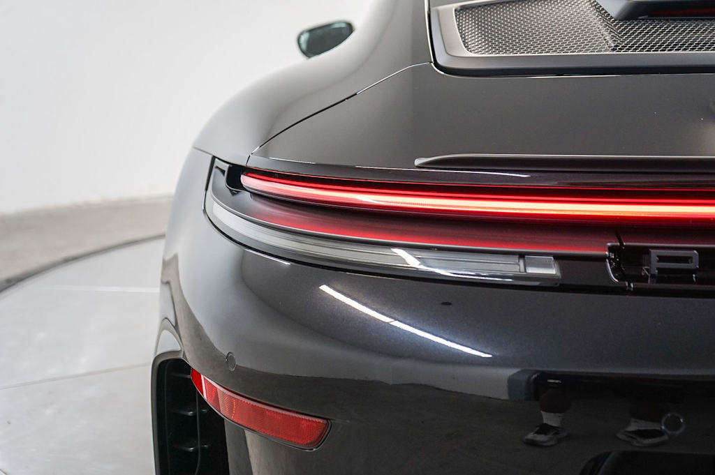 Thumbnail: 2025 Porsche 911 - 7