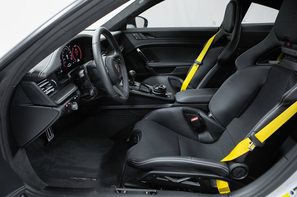 Thumbnail: 2026 Porsche 911 - 11