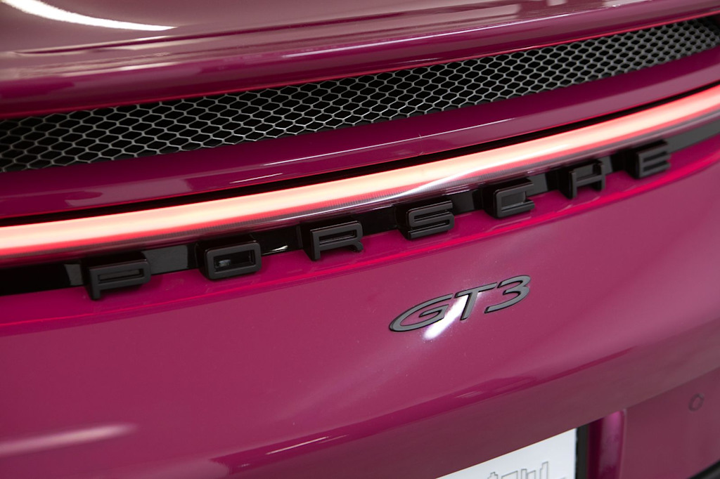 Thumbnail: 2022 Porsche 911 - 33