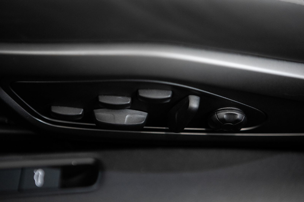 Thumbnail: 2022 Porsche 911 - 19