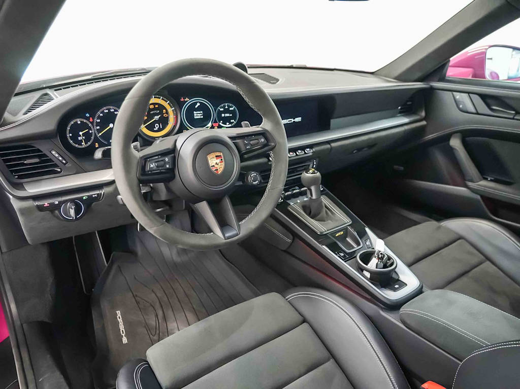 Thumbnail: 2022 Porsche 911 - 2