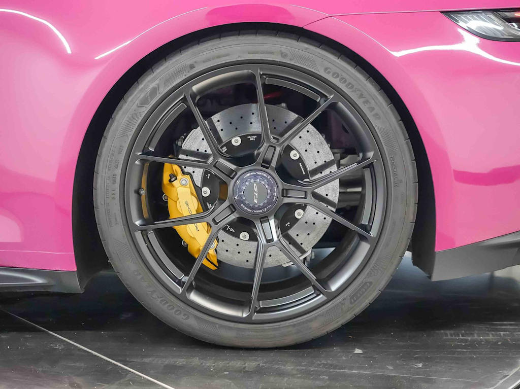 Thumbnail: 2022 Porsche 911 - 20