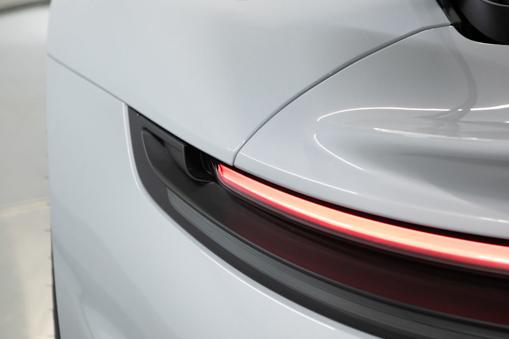 Thumbnail: 2026 Porsche 911 - 32