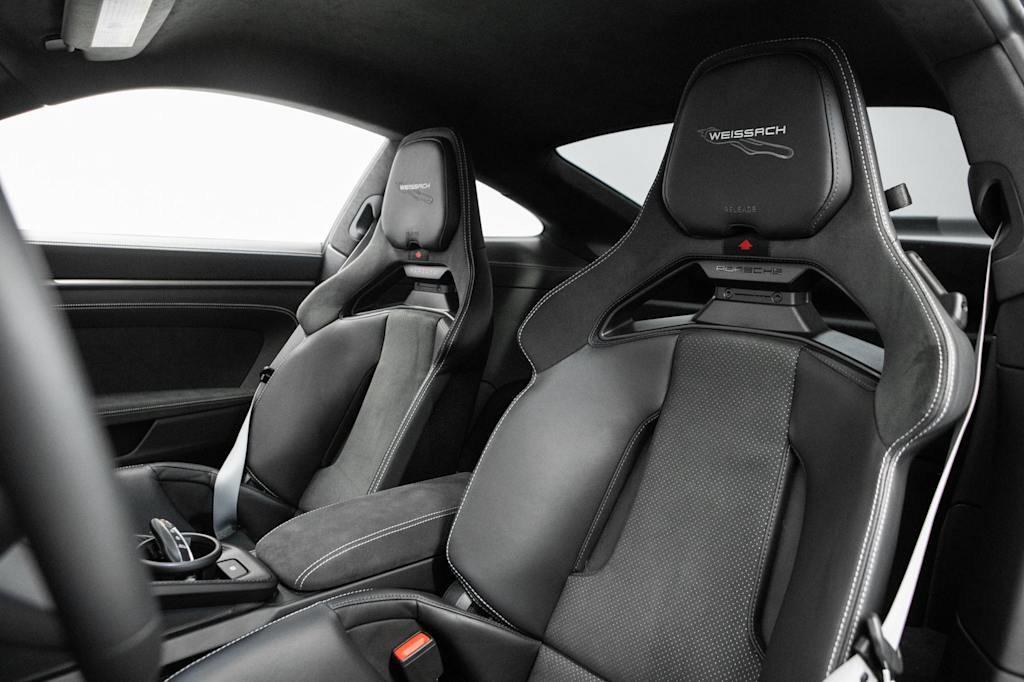 Thumbnail: 2026 Porsche 911 - 7