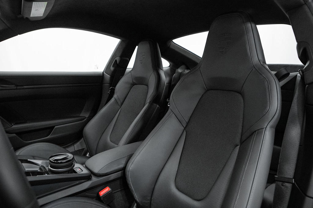 Thumbnail: 2026 Porsche 911 - 8