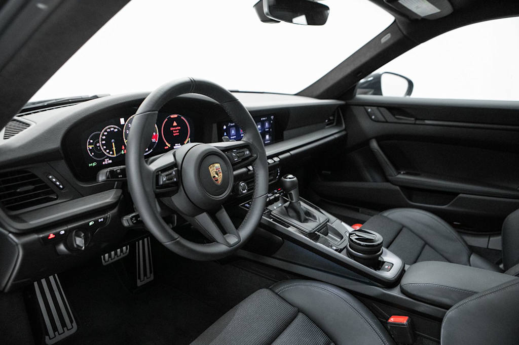 Thumbnail: 2026 Porsche 911 - 2