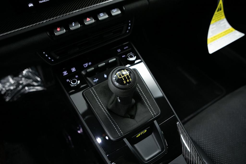 Thumbnail: 2024 Porsche 911 - 22