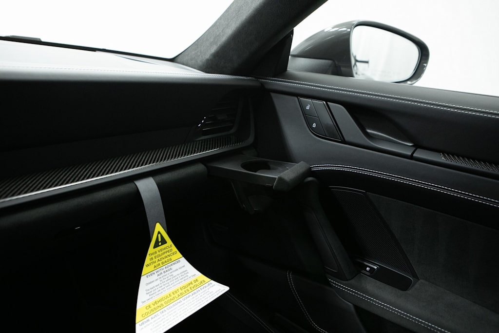 Thumbnail: 2024 Porsche 911 - 26