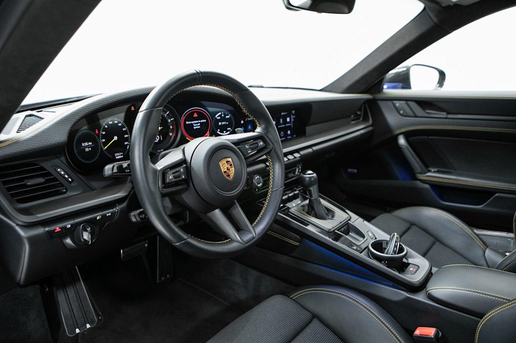 Thumbnail: 2022 Porsche 911 - 2