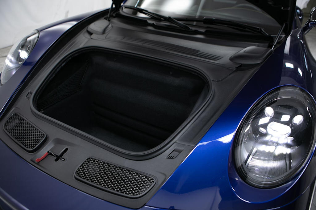 Thumbnail: 2022 Porsche 911 - 31