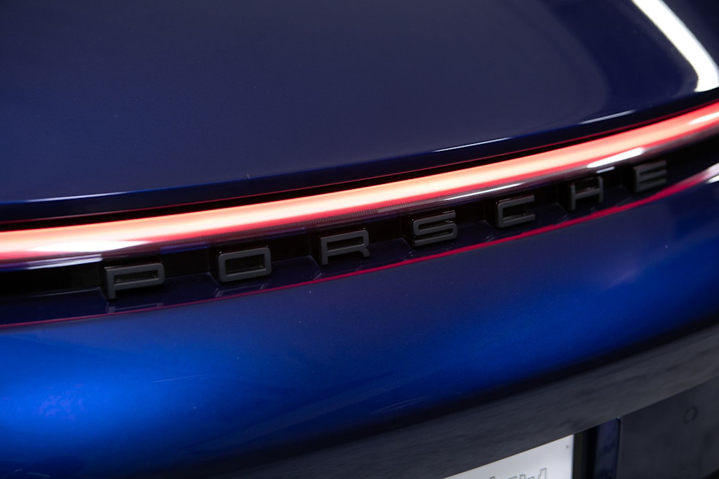 Thumbnail: 2022 Porsche 911 - 17
