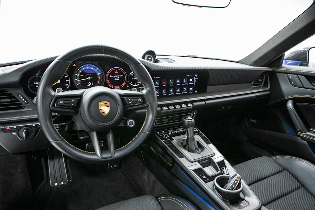 Thumbnail: 2022 Porsche 911 - 6