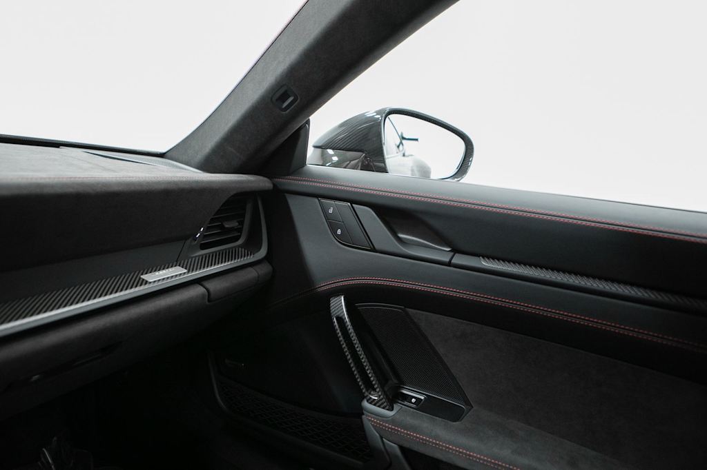 Thumbnail: 2026 Porsche 911 - 34