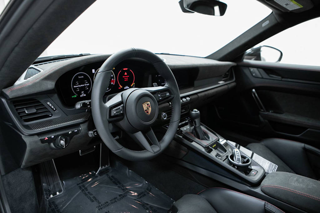 Thumbnail: 2026 Porsche 911 - 2