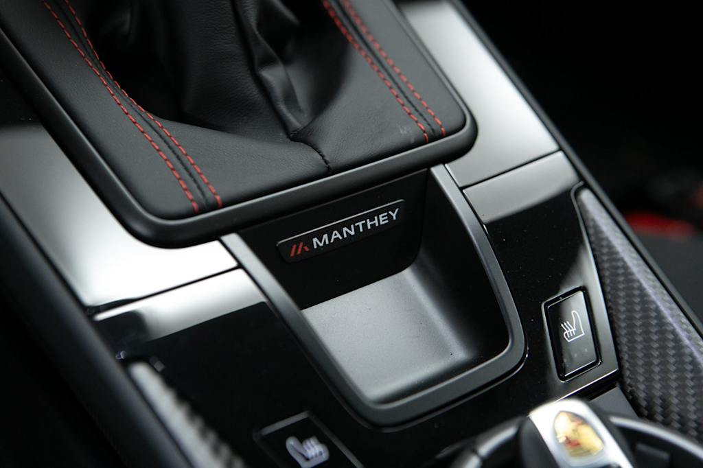 Thumbnail: 2026 Porsche 911 - 33