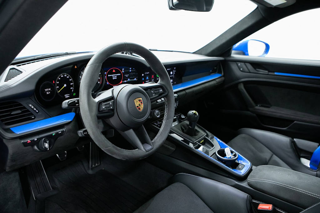 Thumbnail: 2022 Porsche 911 - 2