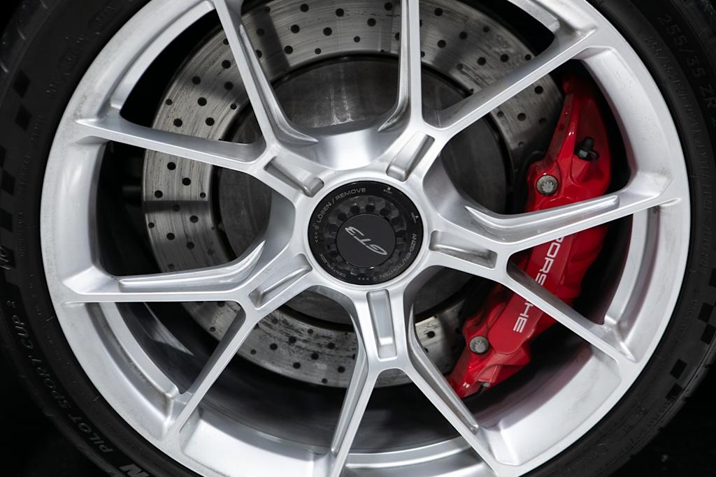 Thumbnail: 2022 Porsche 911 - 6