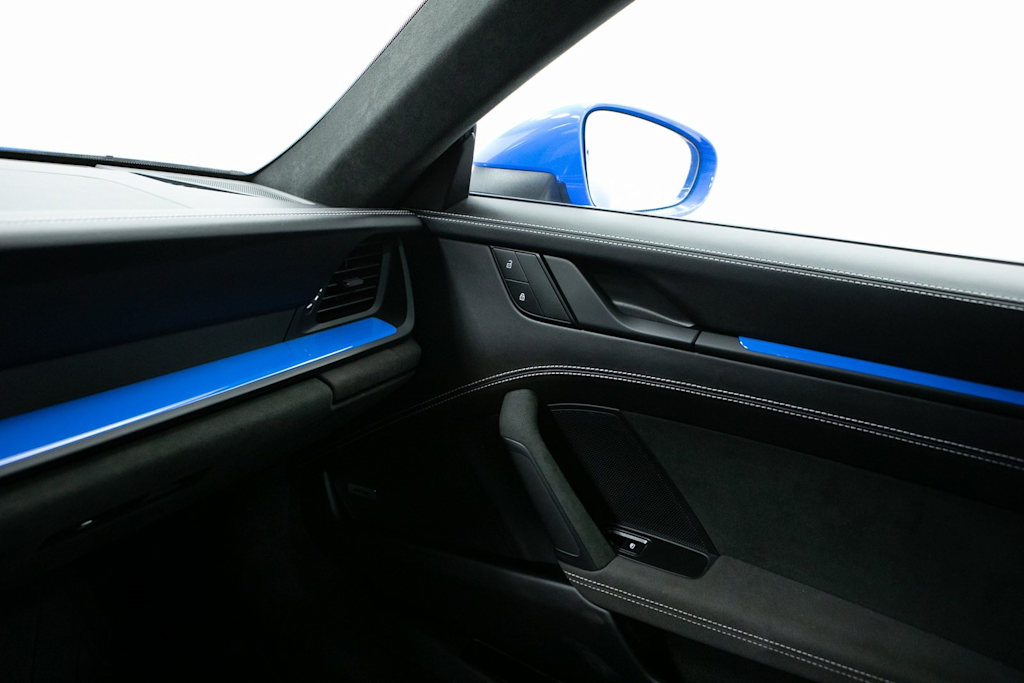 Thumbnail: 2022 Porsche 911 - 22