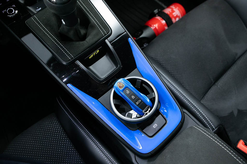 Thumbnail: 2022 Porsche 911 - 21