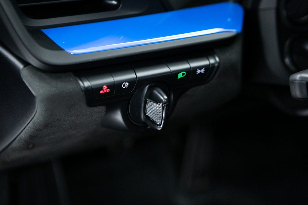 Thumbnail: 2022 Porsche 911 - 19