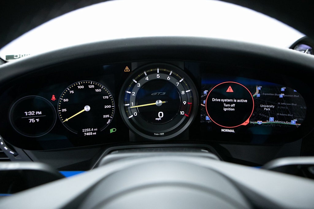 Thumbnail: 2022 Porsche 911 - 10