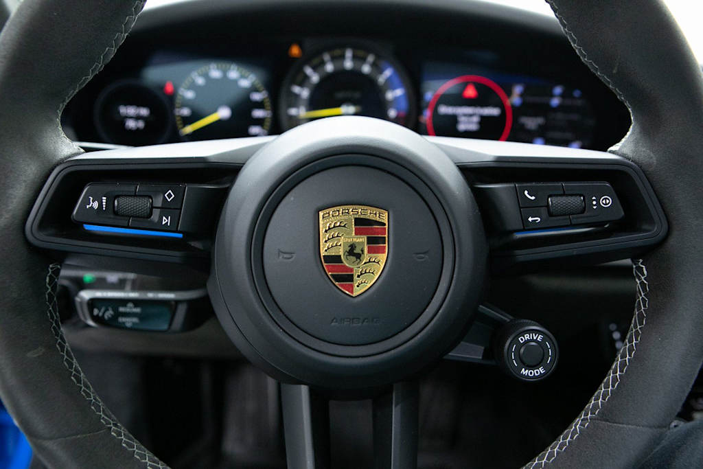 Thumbnail: 2022 Porsche 911 - 12