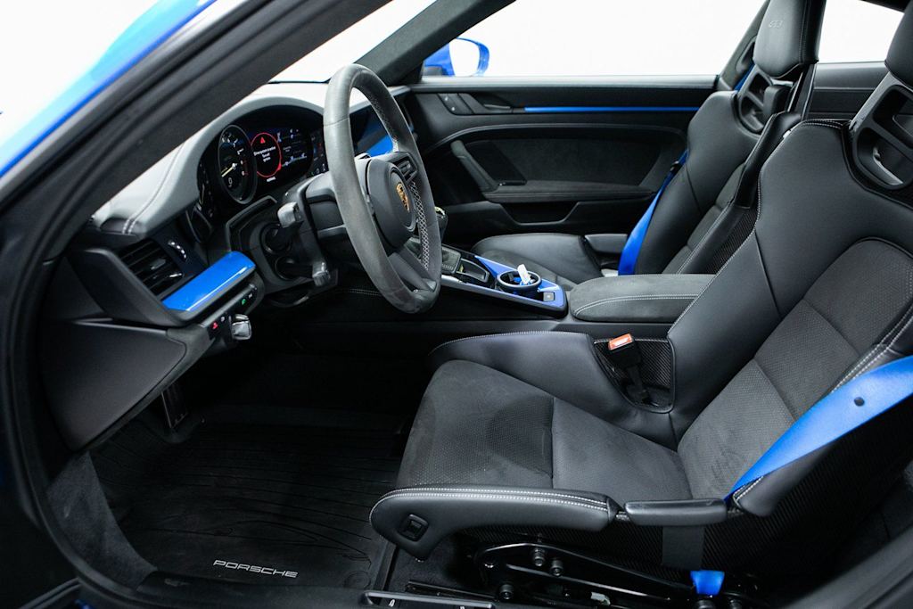 Thumbnail: 2022 Porsche 911 - 8