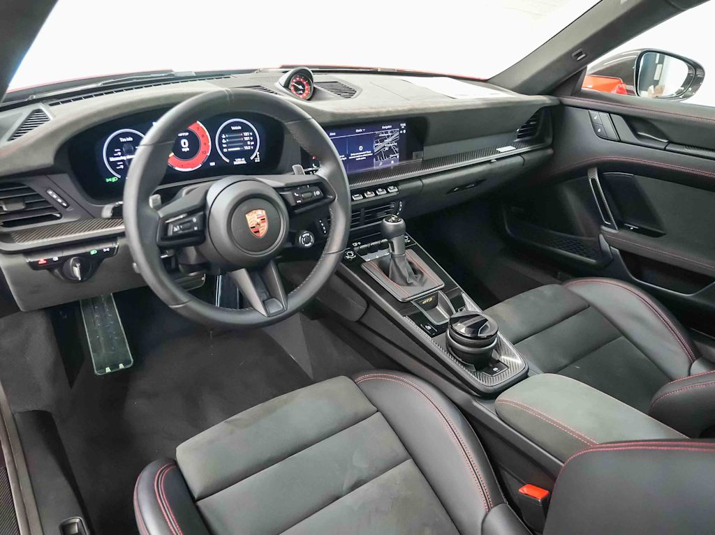 Thumbnail: 2026 Porsche 911 - 2