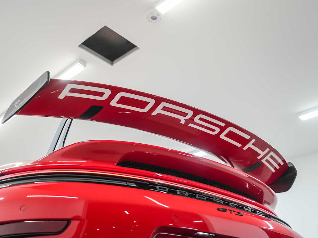 Thumbnail: 2026 Porsche 911 - 6