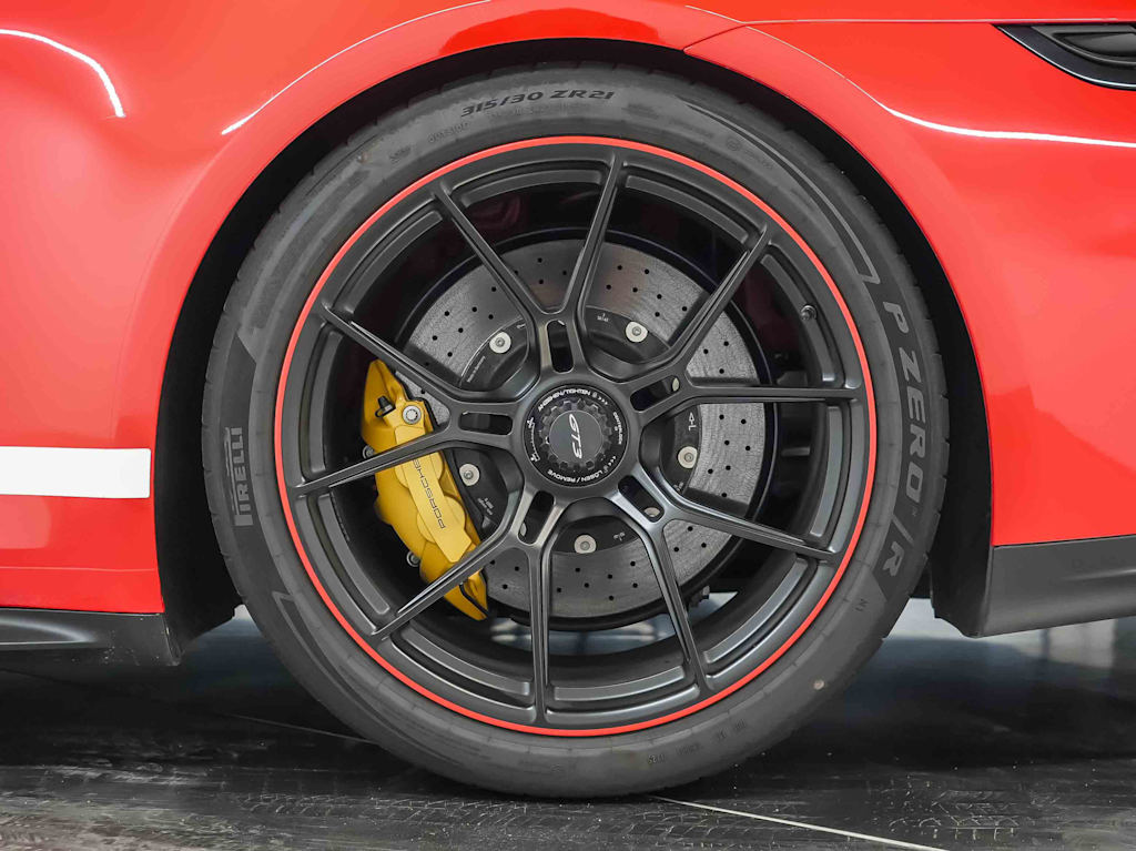 Thumbnail: 2026 Porsche 911 - 25