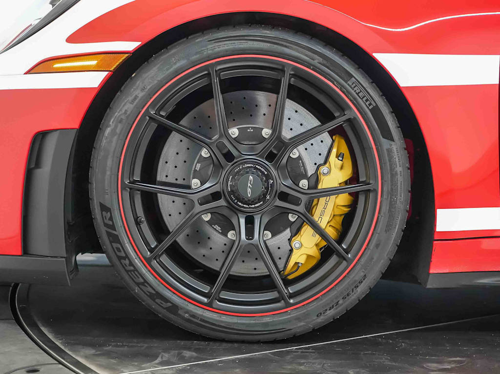Thumbnail: 2026 Porsche 911 - 7
