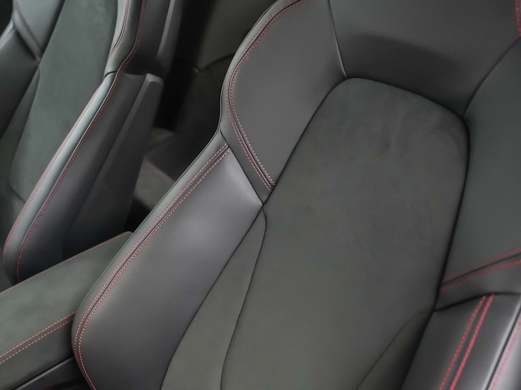 Thumbnail: 2026 Porsche 911 - 36