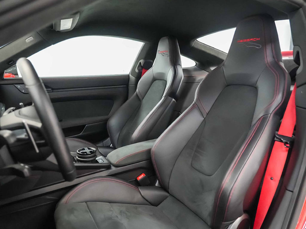 Thumbnail: 2026 Porsche 911 - 8