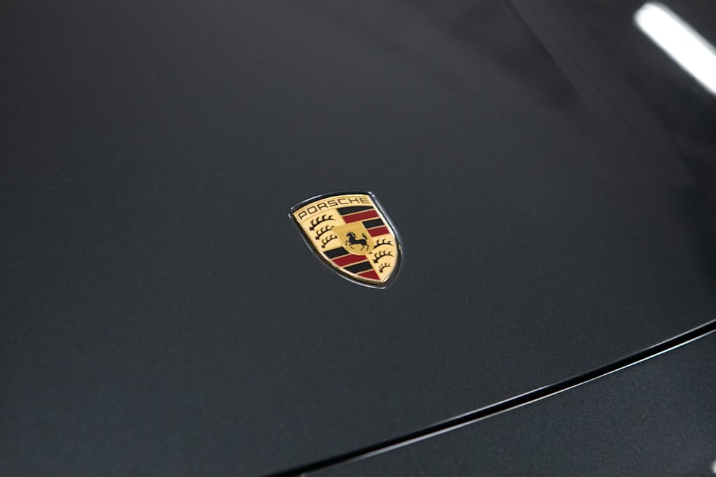 Thumbnail: 2022 Porsche Taycan - 21
