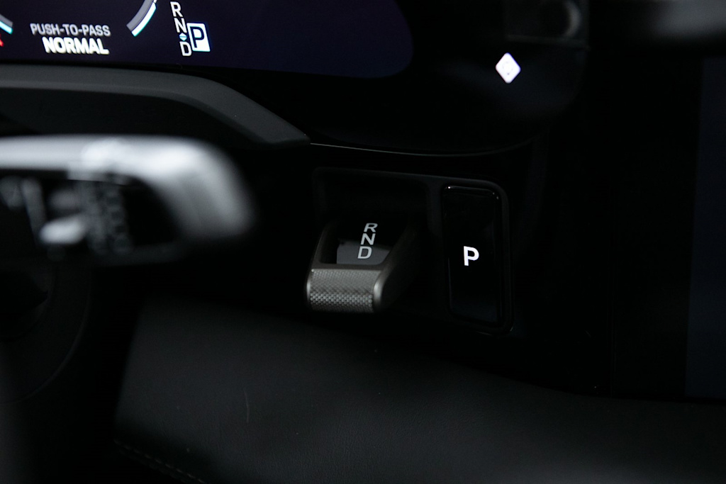 Thumbnail: 2026 Porsche Taycan - 29